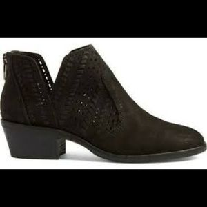 Vince Camuto leather booties